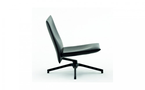 Mobilier pour les zones d'attente Pilot par Knoll