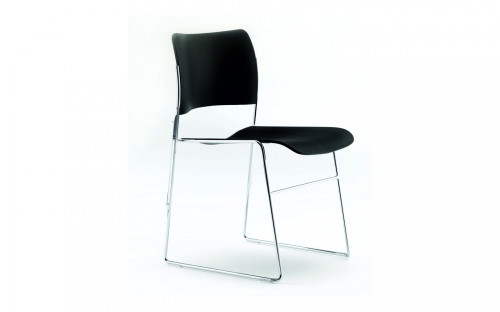 Mobilier pour les collectivités 40/4 par Howe