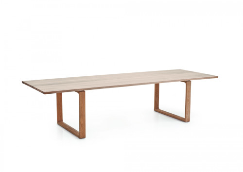 Table Essay by Fritz Hansen