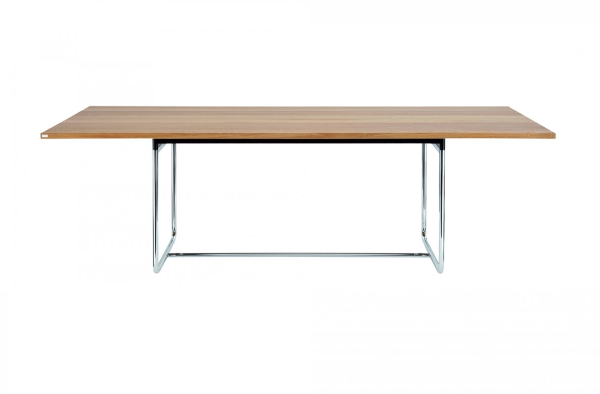 Table by Thonet