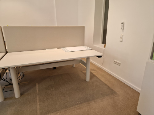 Workstation Bench Vitra Tyde by Vitra