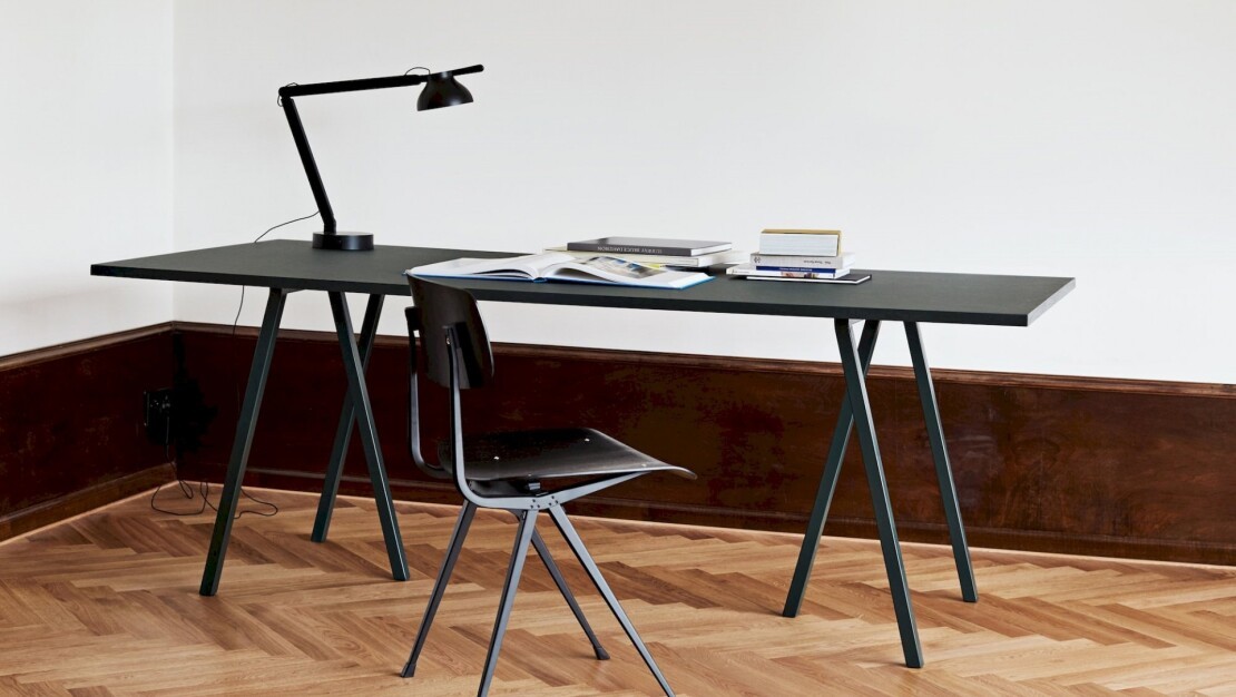 Loop Stand par Hay