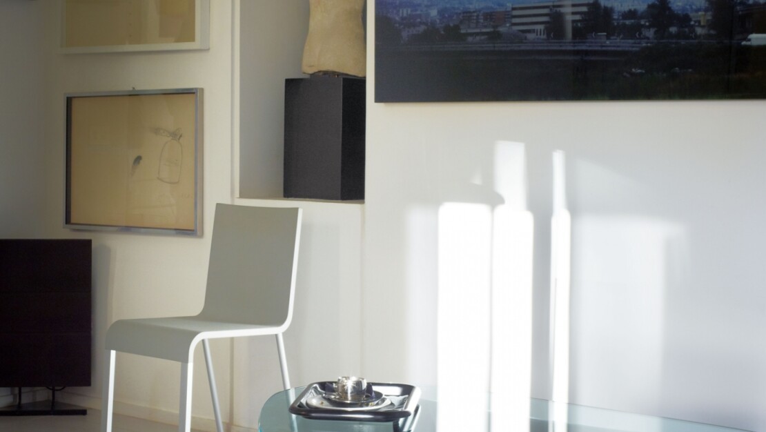 Coffee table by Vitra