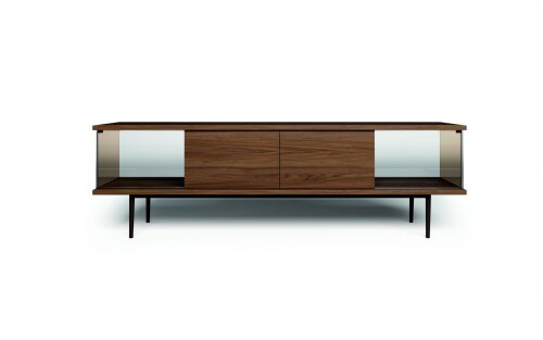The Farns by Walter Knoll