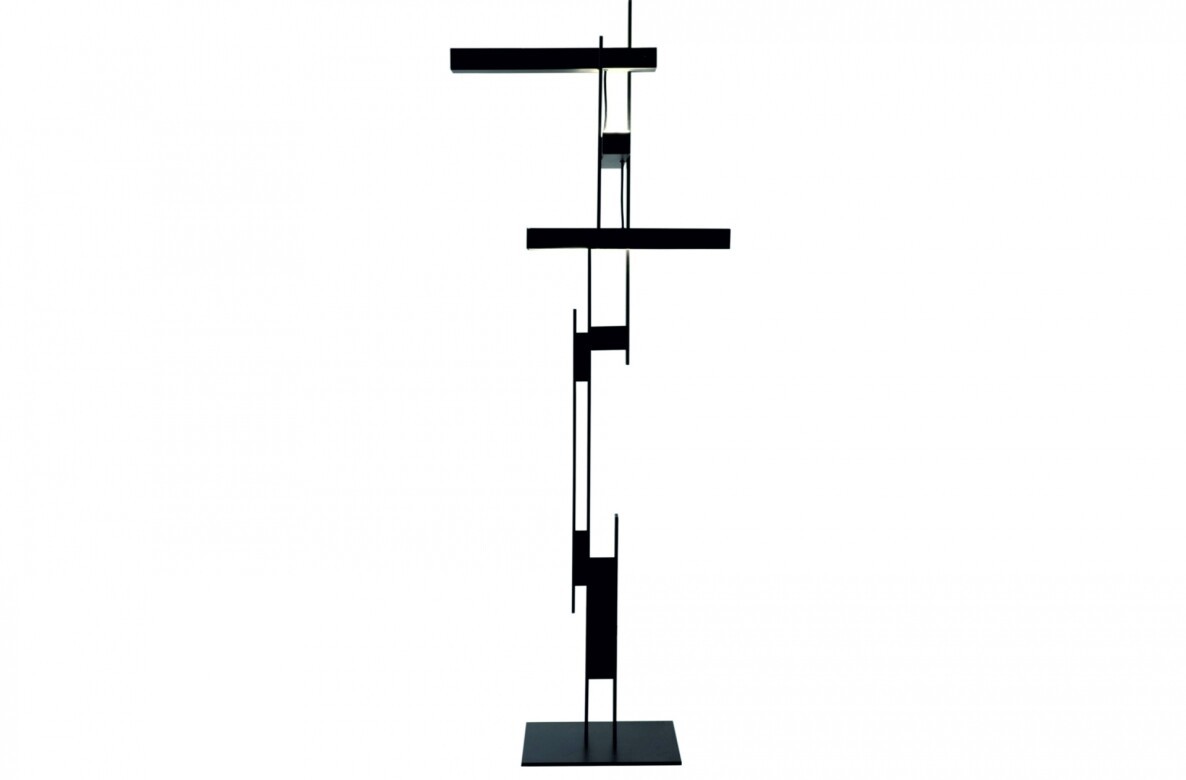 Lighting: Las by Oluce