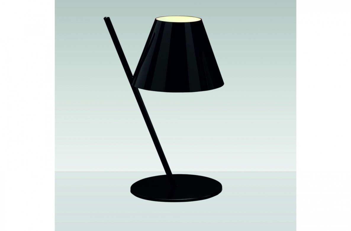 Lighting: La petite by Artemide
