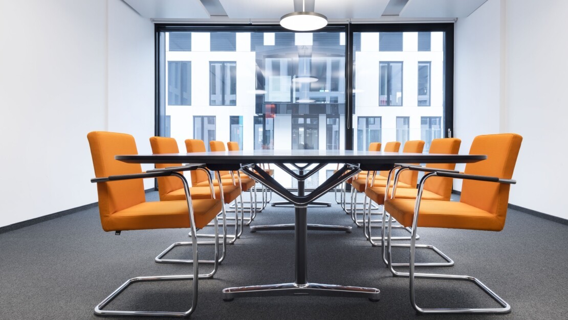 Filo Table by Bene