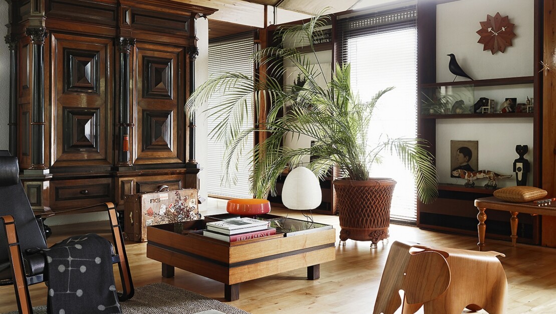Eames Elephant by Vitra