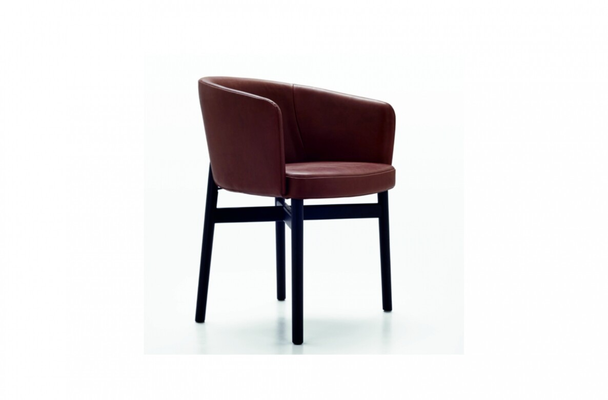 Dans la catégorie chaise & tabouret : Krusin par Knoll