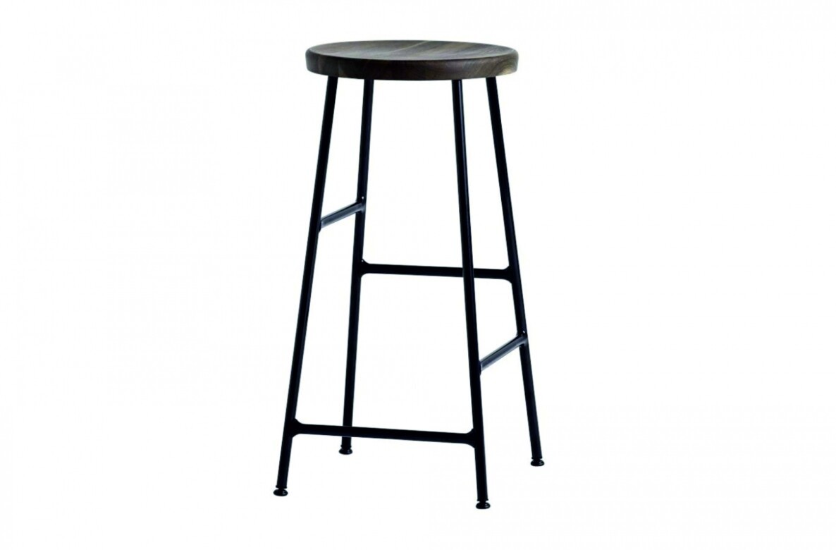 Dans la catégorie chaise & tabouret : Cornet par Hay