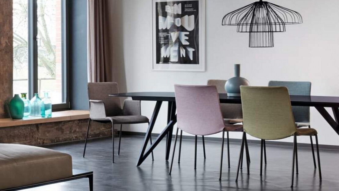 Liz by Walter Knoll