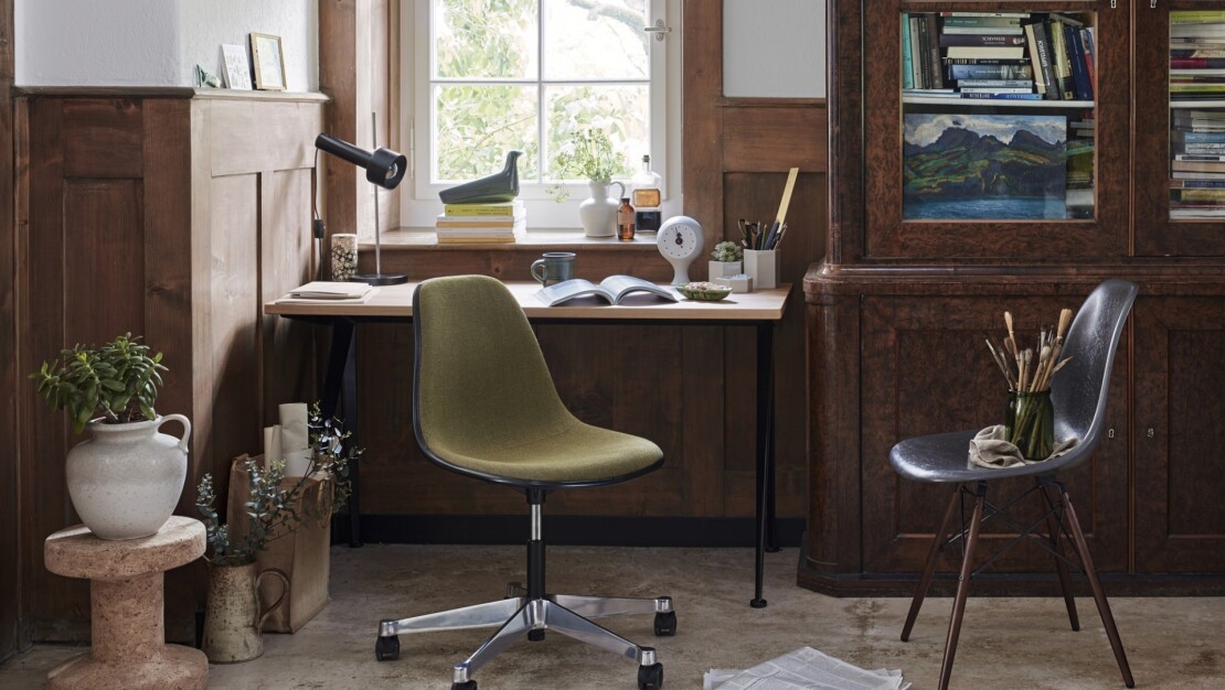 Eames Fiberglass Side Chair by Vitra