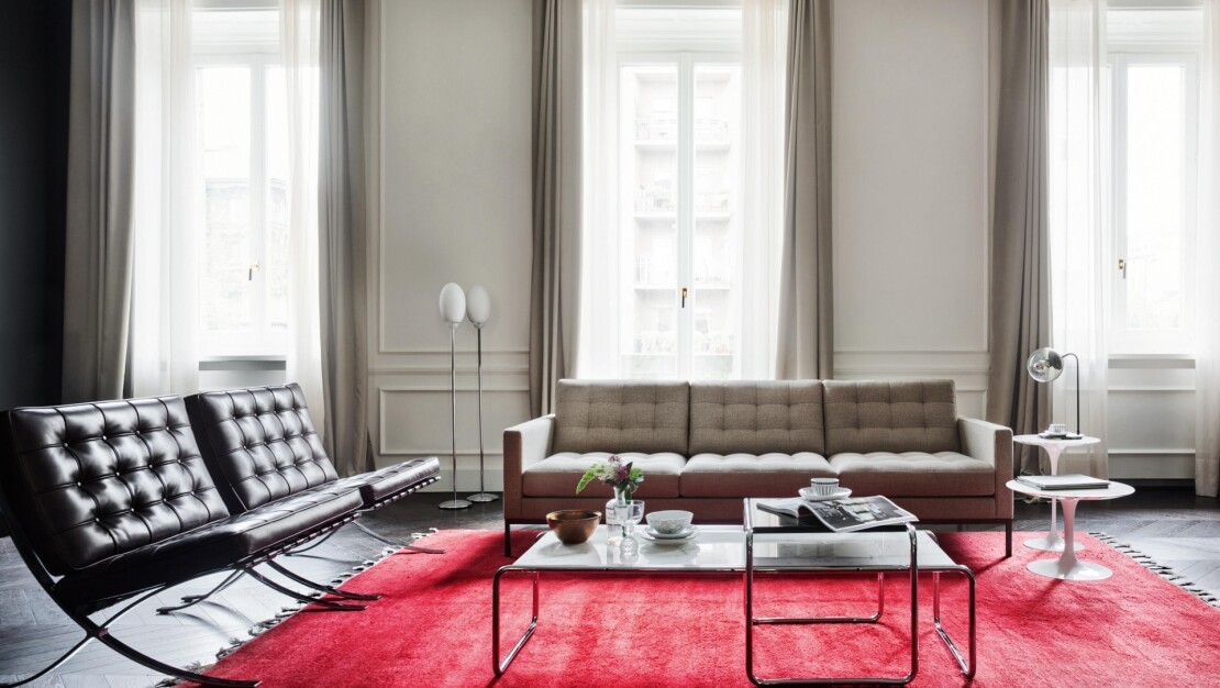 Barcelona by Knoll