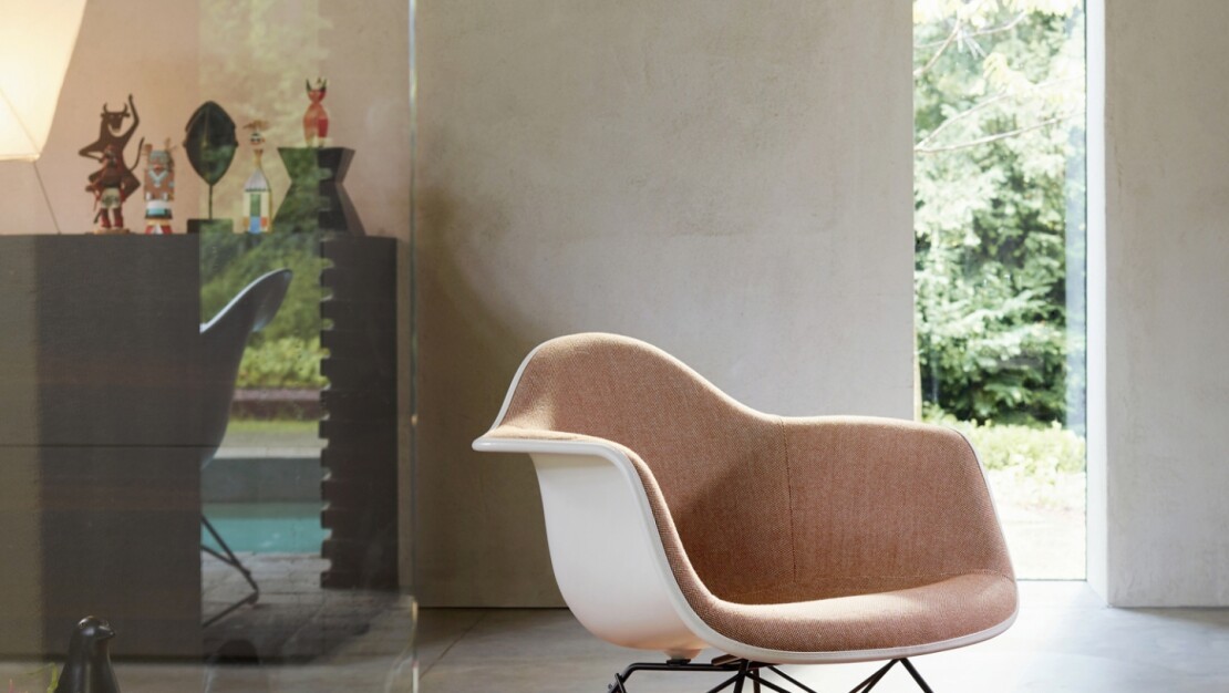 Eames Plastic Armchair LAR by Vitra
