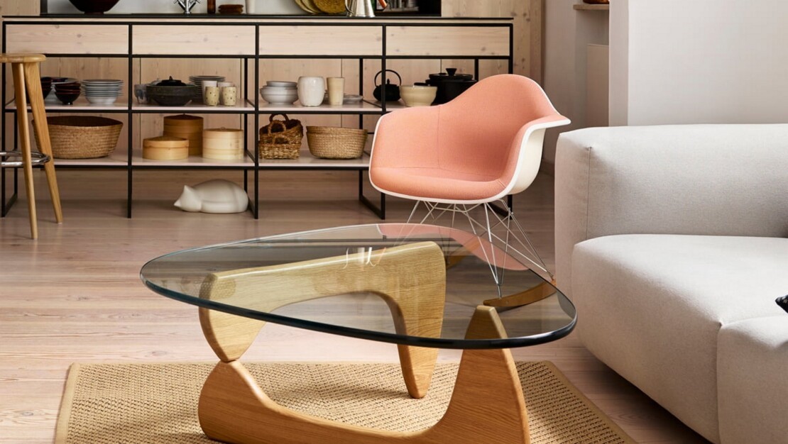Eames Plastic Armchair RAR by Vitra