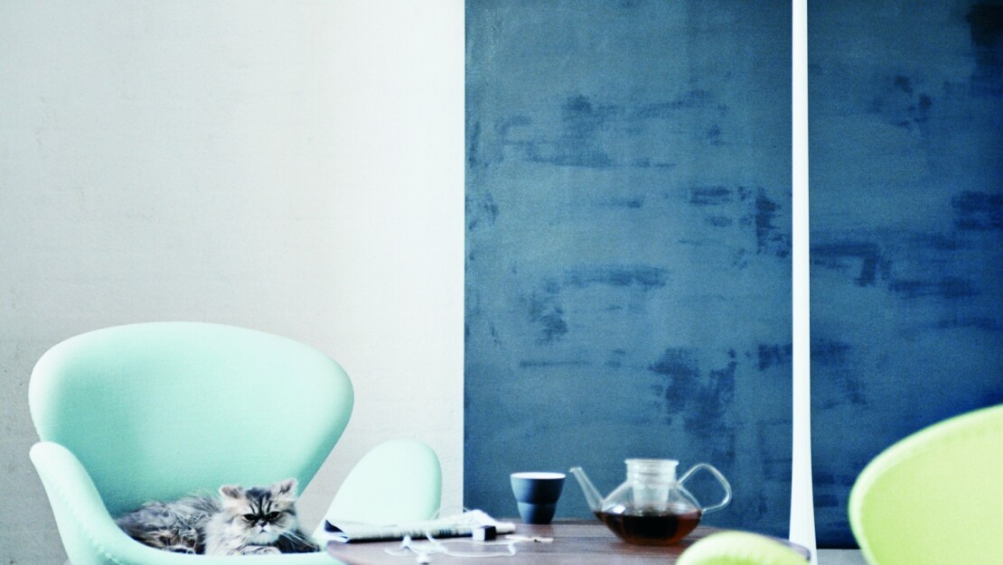 Swan by Fritz Hansen