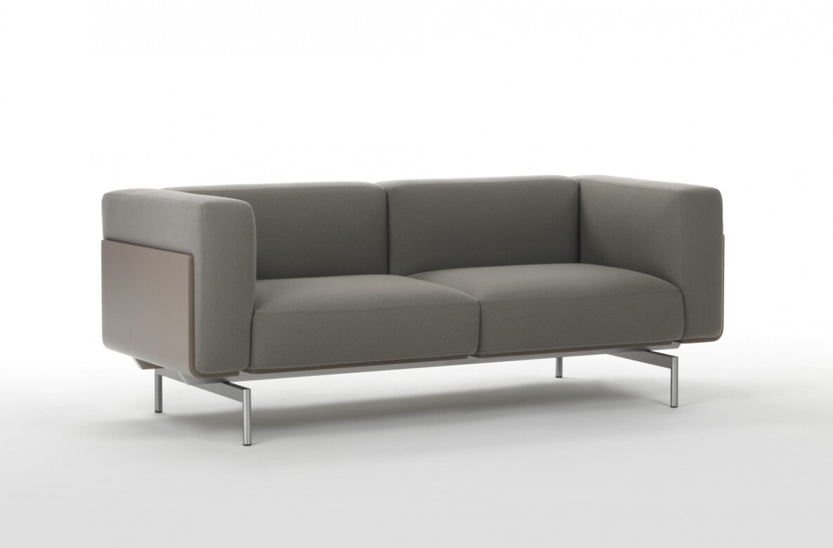 Mobilier pour les zones d'attente L_Sofa par Marelli