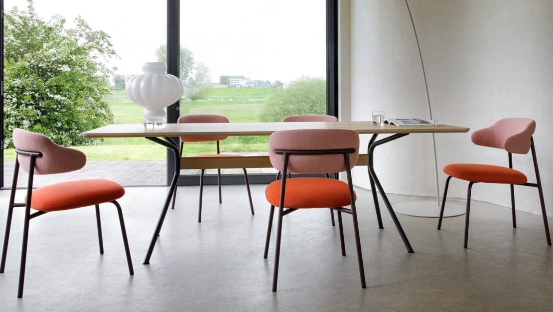 Aloa by Artifort