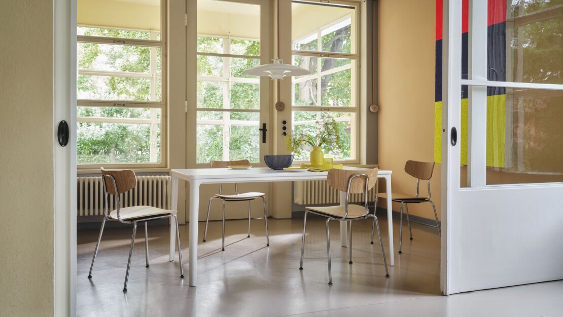 Moca by Vitra