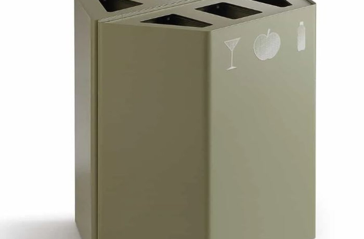 In the accessory category : Linear by Caimi