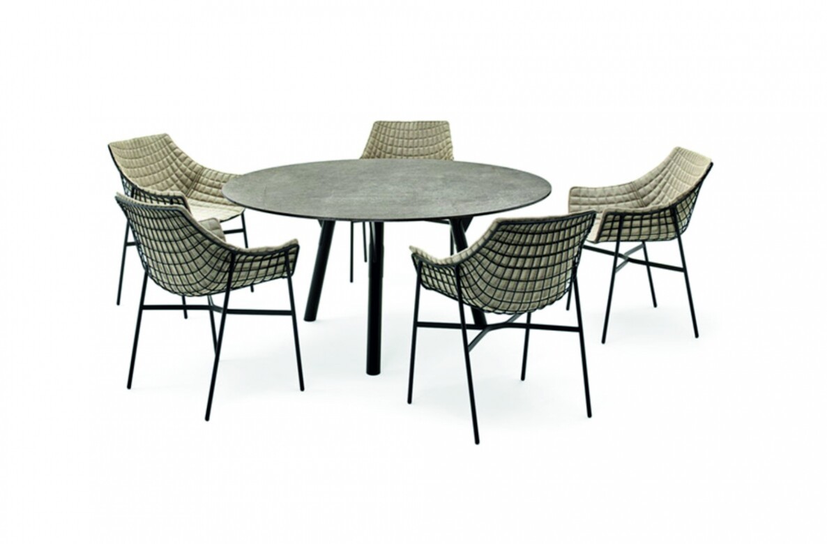 Outdoor furniture Link by Varaschin